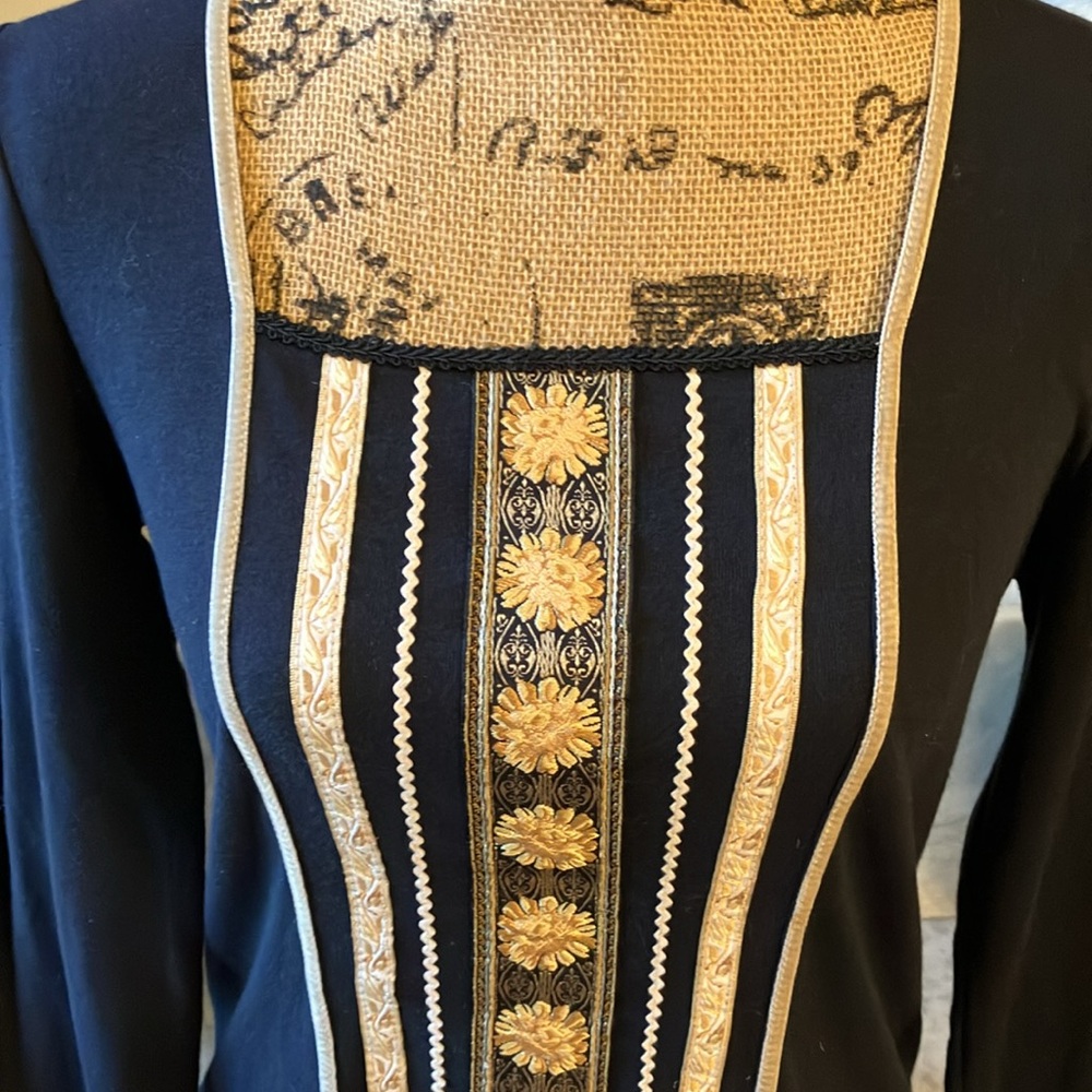 Anthropologie Shirt Gold Detailing Yet Casual Van Dress Up With Jewelry M! - Picture 2 of 8